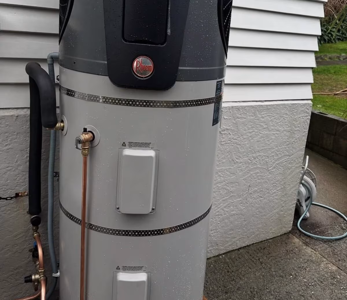 Hot water cylinder installation by Dowman Plumbing Solutions